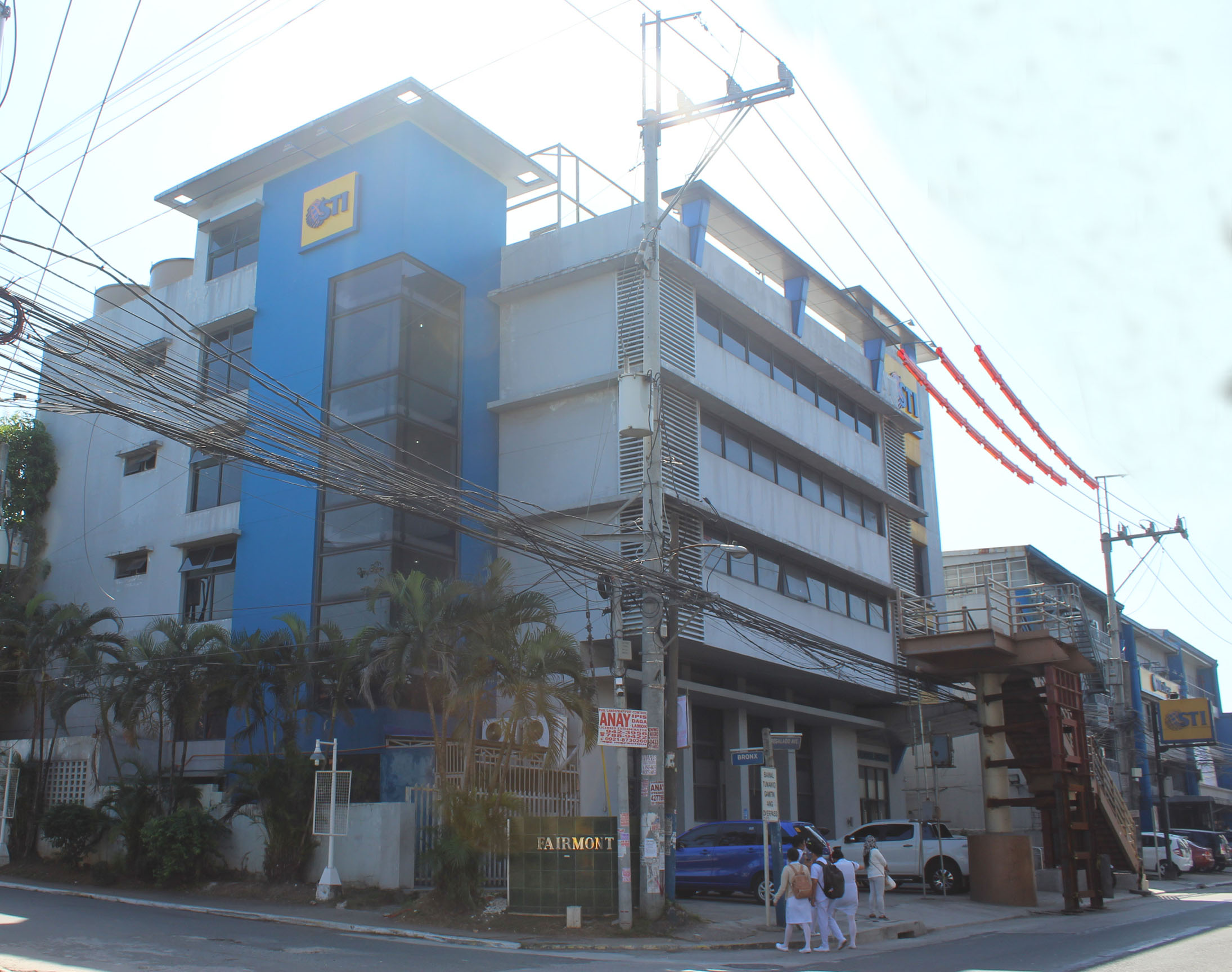manila/fairview.jpg