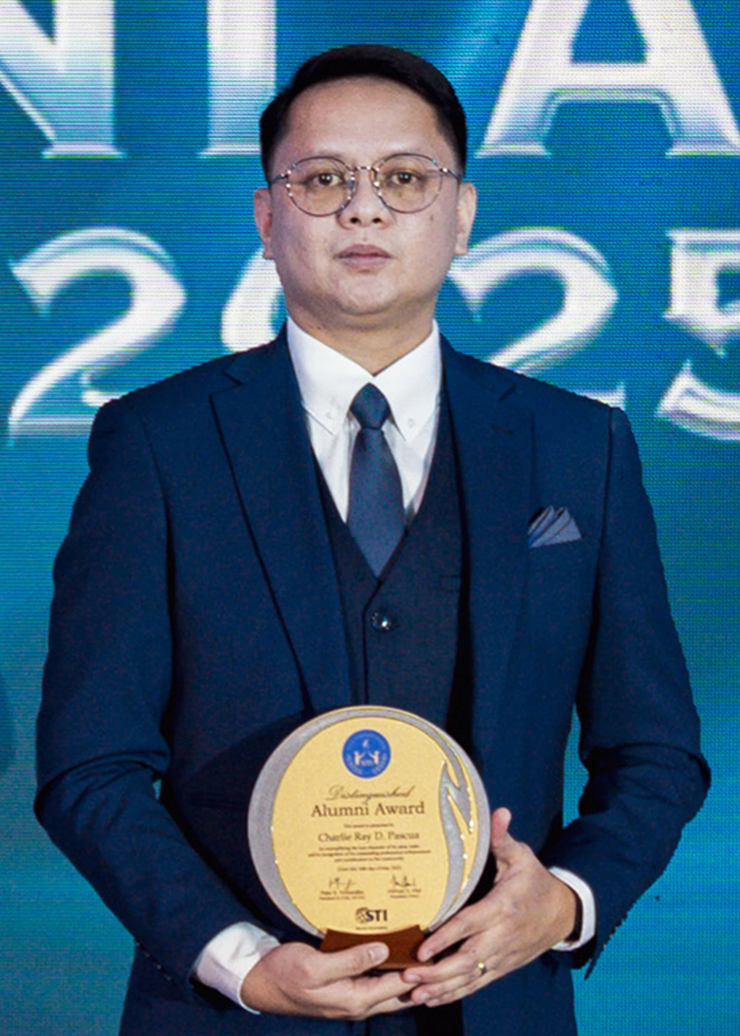 Charlie Ray D. Pascua