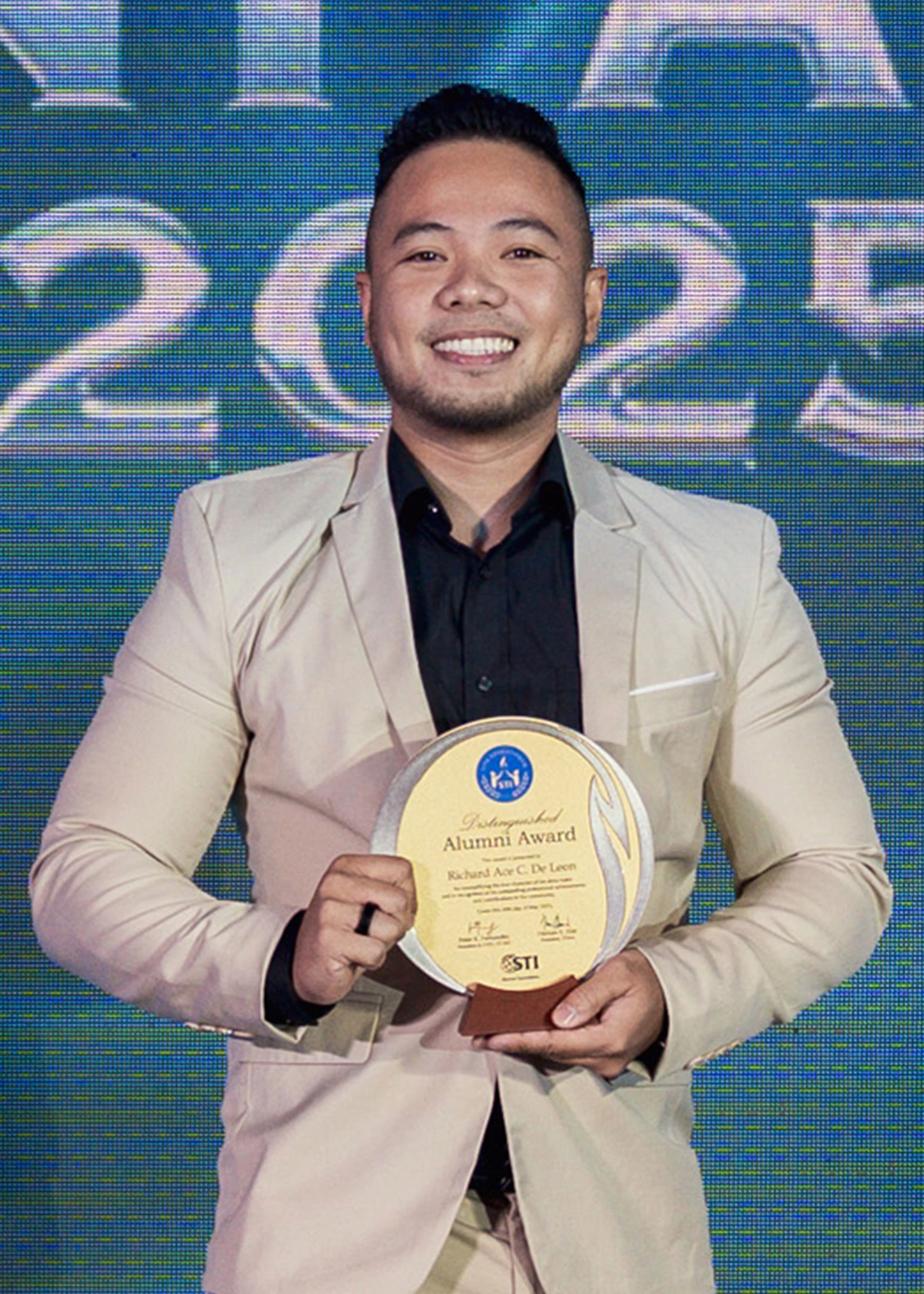 Richard Ace C. De Leon